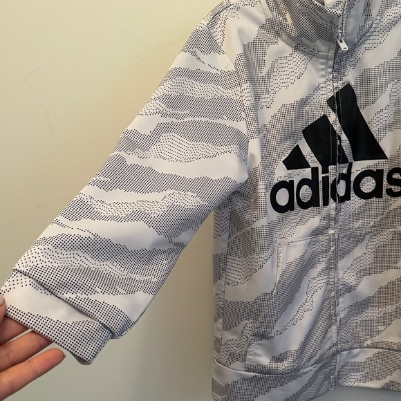 Adidas Kids White and Gray Patterned Hoodie - Picture 4 of 5